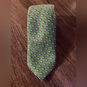 Vineyard Vines Santa Whale Silk Tie Mens